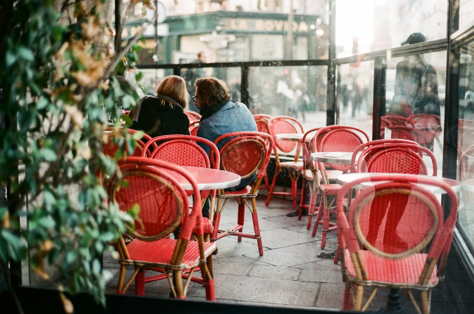 The best free and paid ways to learn French online right now