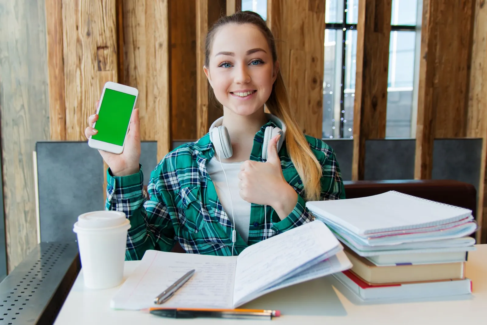 You Logged In. Now What? The 5-Minute First-Session Trick That Doubles Your Odds of Coming Back Tomorrow